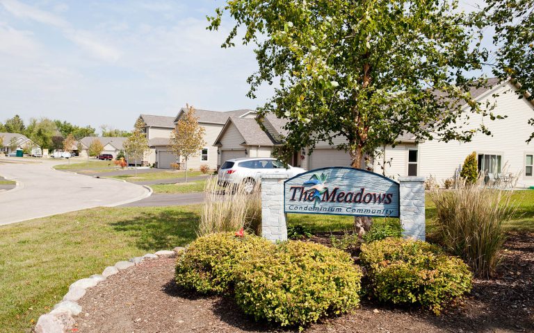 meadows of mill creek, apartments in kenosha county, townhomes for rent in salem